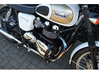 Renntec - Triumph Bonneville, Street Twin, Thruxton & T100 865cc - Engine Bars - Black